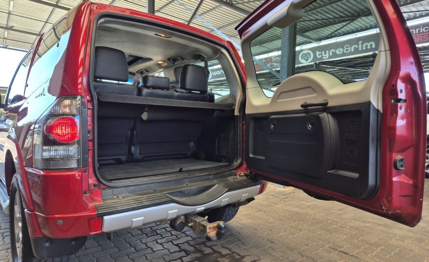 Mitsubishi Pajero 3-Door 3.2DI-D GLS