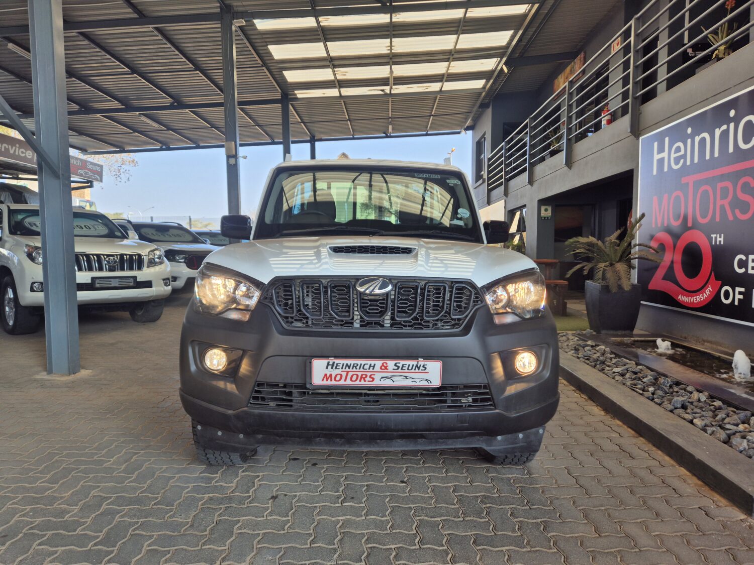Mahindra Pik Up 2.2CRDe Single Cab Dropside S4 (aircon)