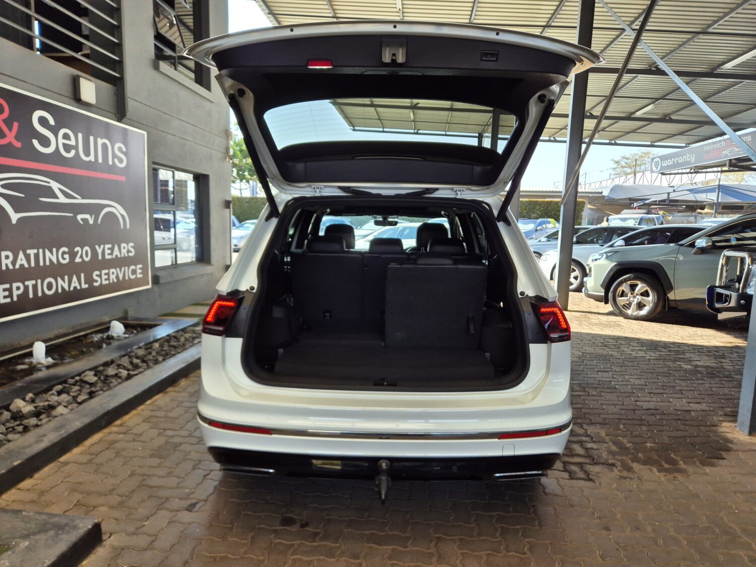Volkswagen Tiguan Allspace 1.4TSI Comfortline R-Line