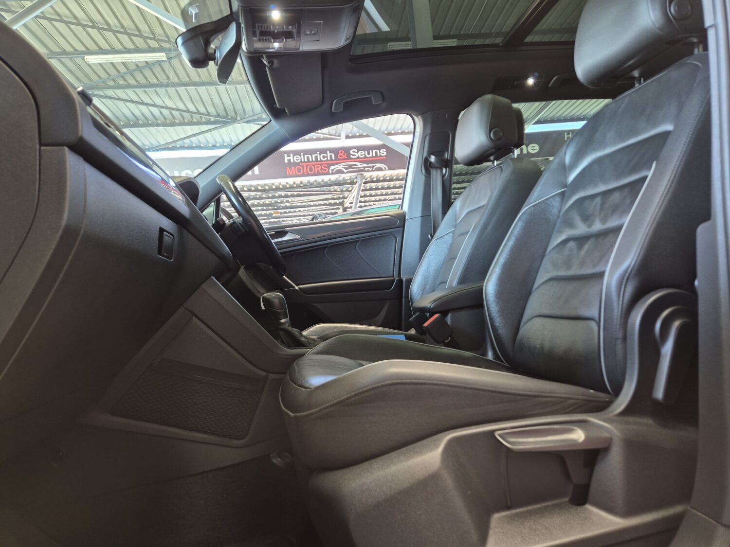 Volkswagen Tiguan Allspace 1.4TSI Comfortline R-Line