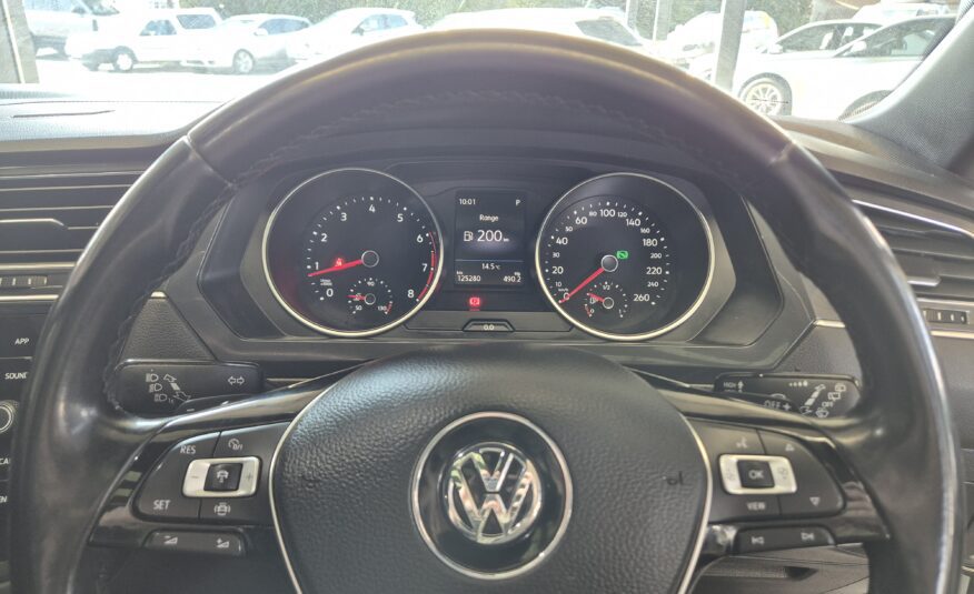 Volkswagen Tiguan Allspace 1.4TSI Comfortline R-Line