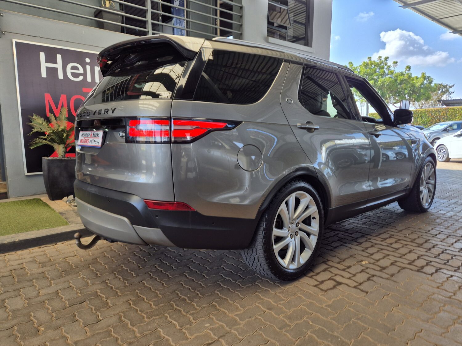 Land Rover Discovery First Edition Td6