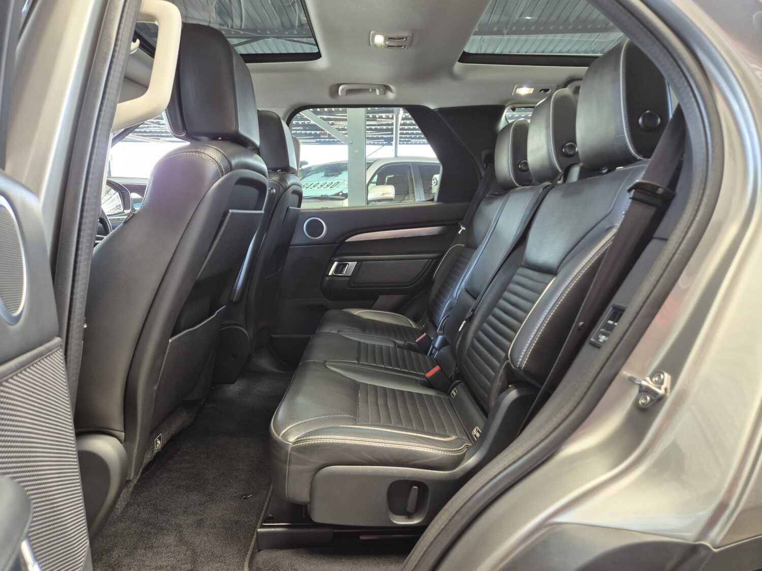 Land Rover Discovery First Edition Td6