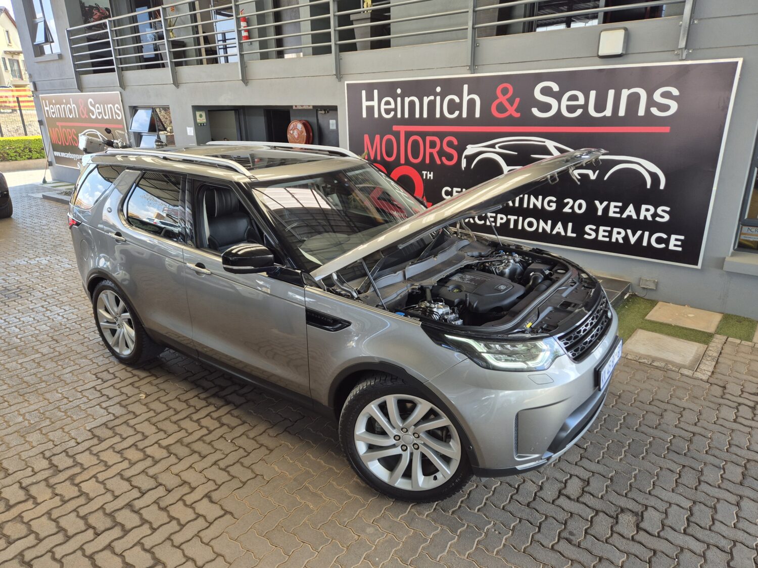 Land Rover Discovery First Edition Td6