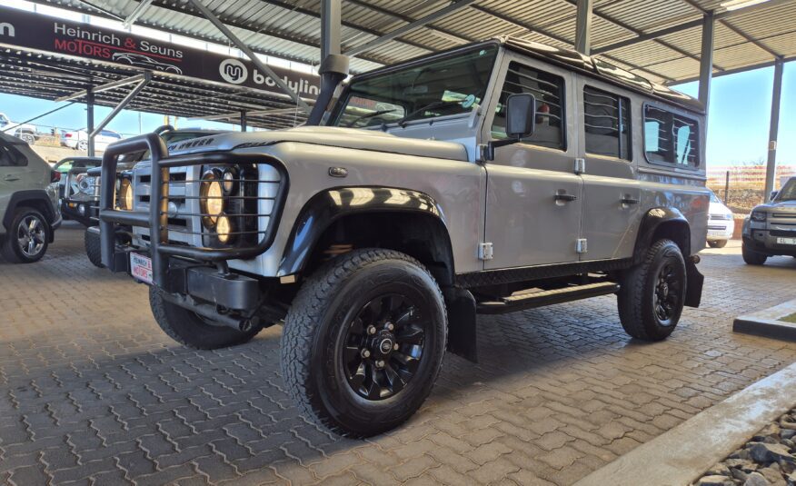 Land Rover Defender 110 TD Station Wagon S LTD Edition