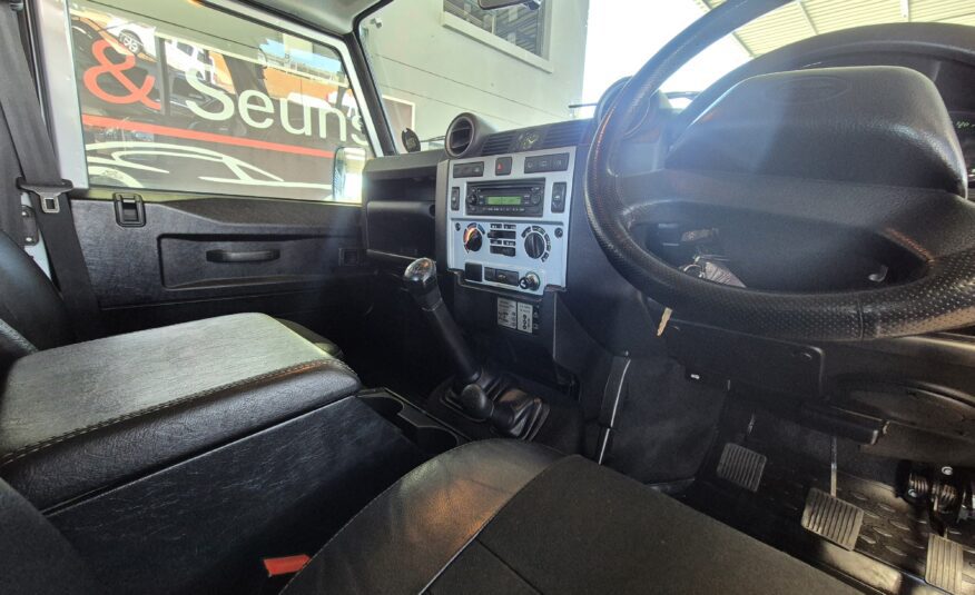 Land Rover Defender 110 TD Station Wagon S LTD Edition
