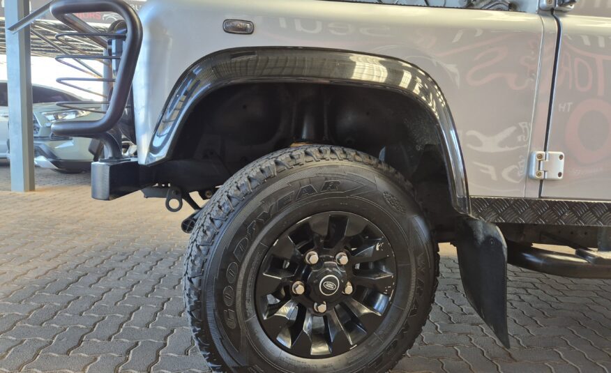 Land Rover Defender 110 TD Station Wagon S LTD Edition
