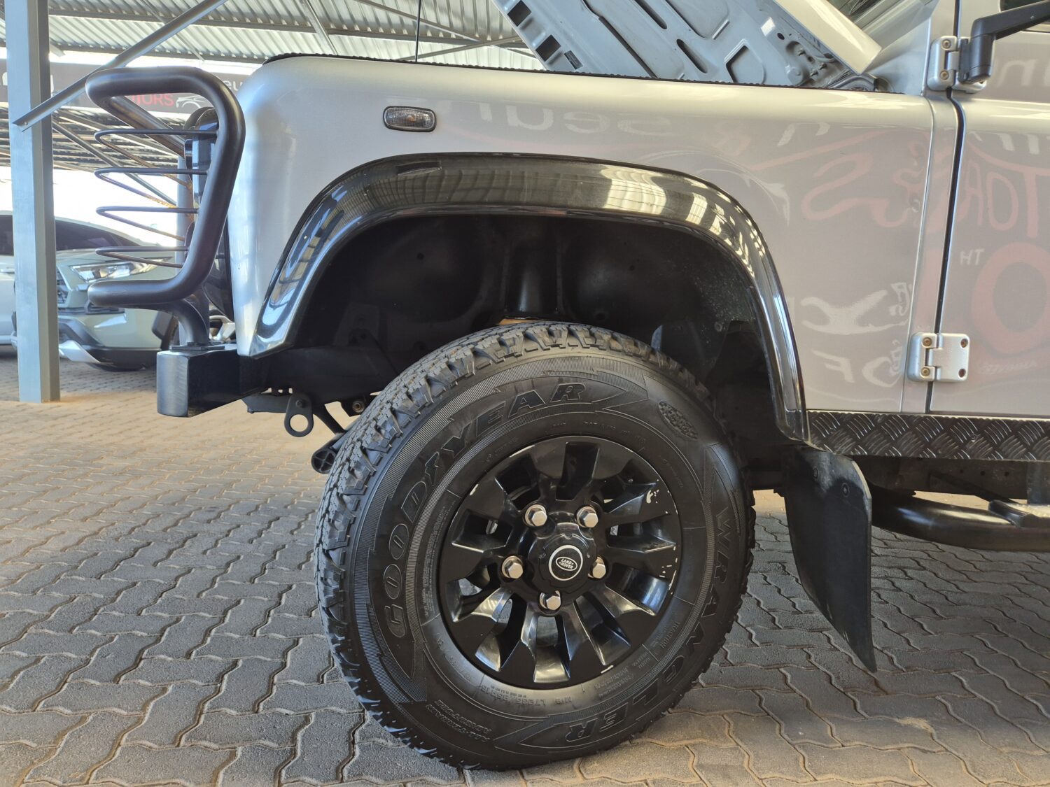 Land Rover Defender 110 TD Station Wagon S LTD Edition