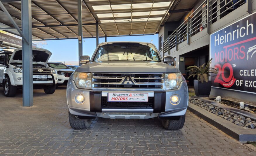 Mitsubishi Pajero 3-Door 3.8 GLS Auto