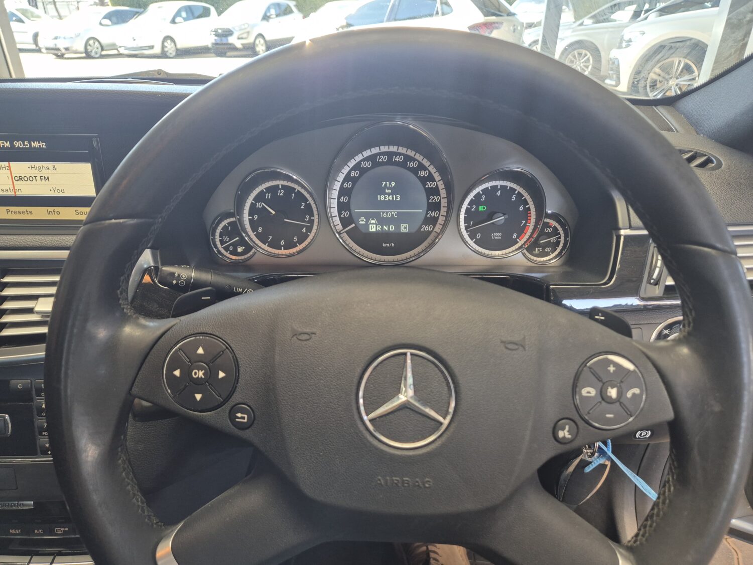 Mercedes-Benz E-Class E200CGI Avantgarde