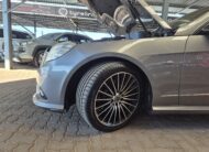 Mercedes-Benz E-Class E200CGI Avantgarde