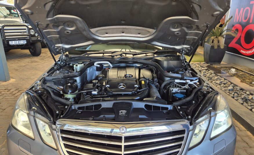 Mercedes-Benz E-Class E200CGI Avantgarde
