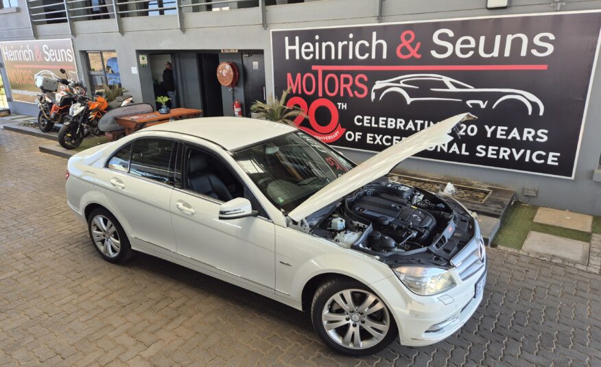 Mercedes-Benz C-Class C200CGI Avantgarde Auto