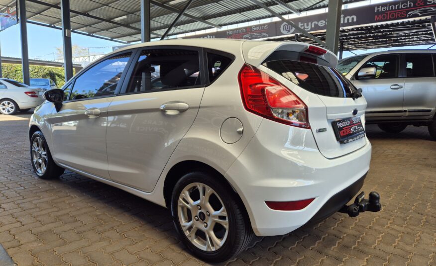 Ford Fiesta 5-Door 1.0T Trend