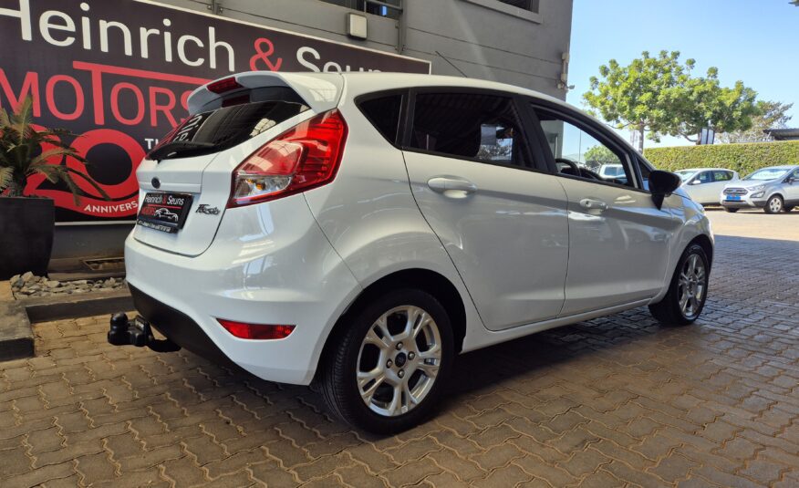 Ford Fiesta 5-Door 1.0T Trend