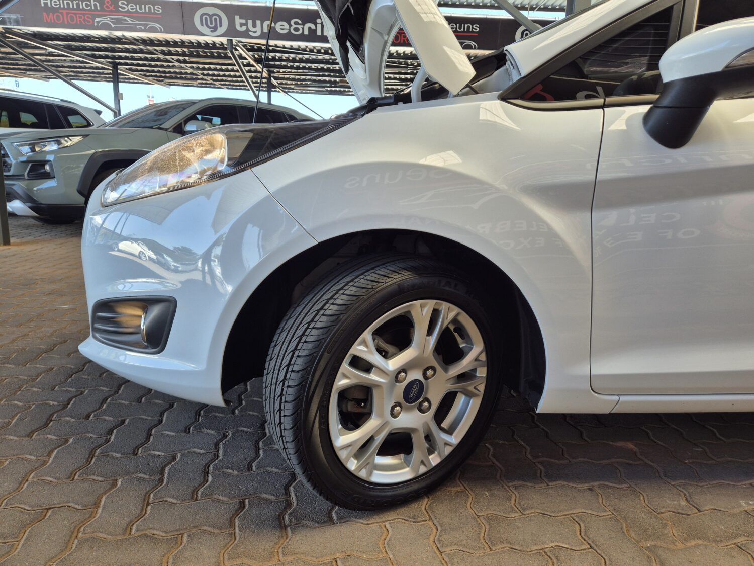 Ford Fiesta 5-Door 1.0T Trend