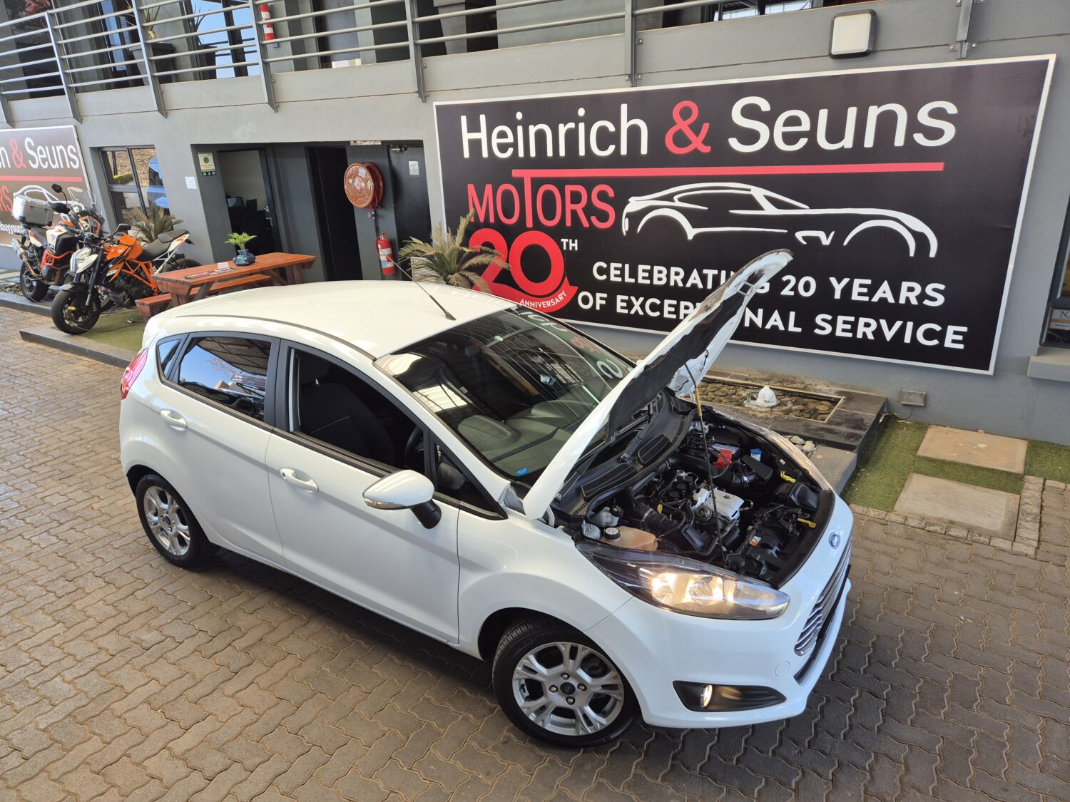 Ford Fiesta 5-Door 1.0T Trend