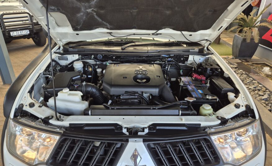 Mitsubishi Pajero Sport 3.2DI-D GLS 4×4