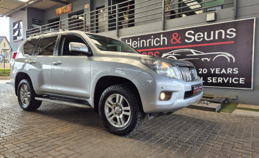 Toyota Land Cruiser Prado 4.0 VX Auto