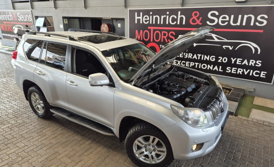 Toyota Land Cruiser Prado 4.0 VX Auto