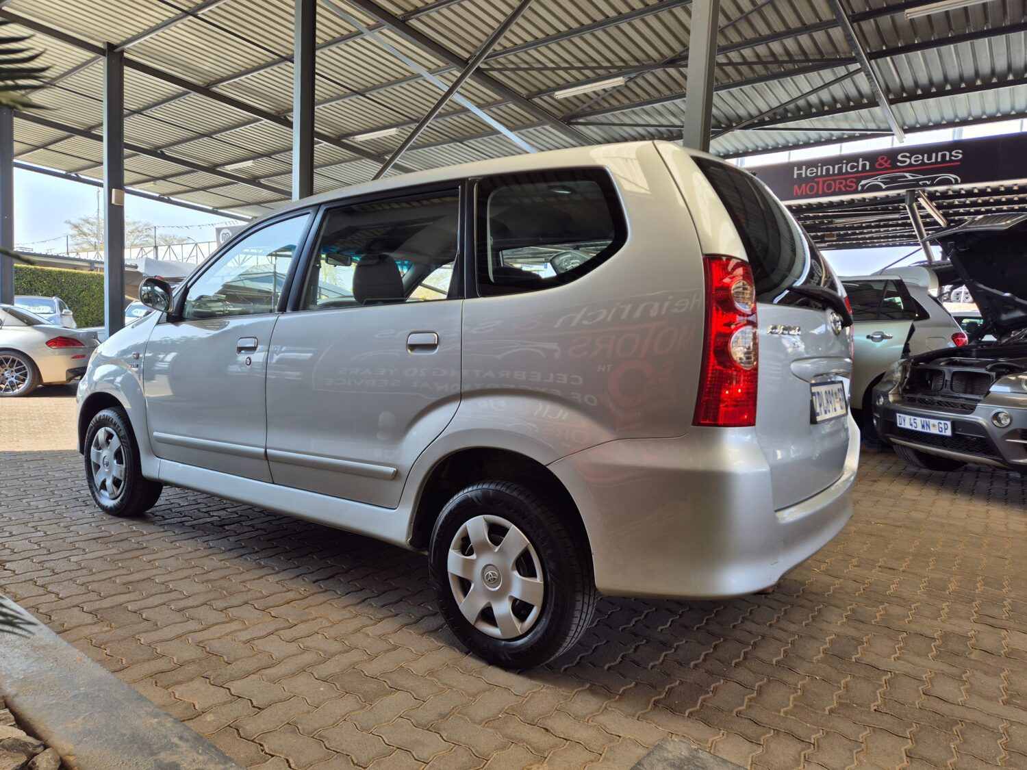 Toyota Avanza 1.5 SX