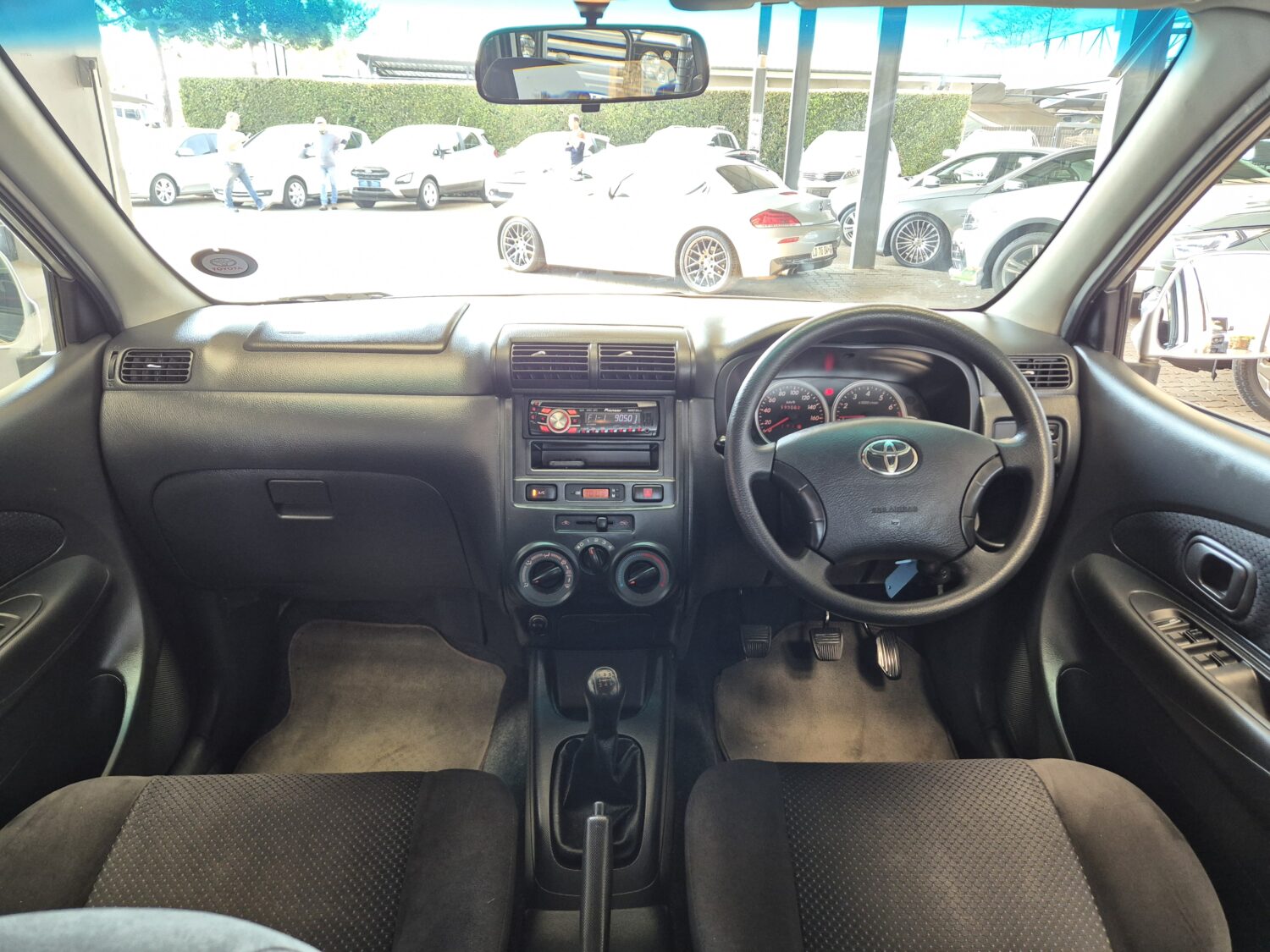 Toyota Avanza 1.5 SX