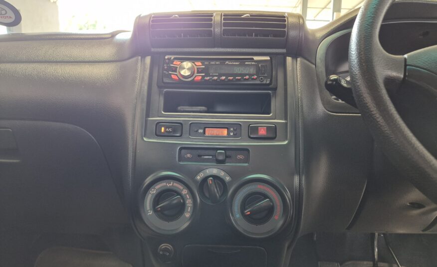Toyota Avanza 1.5 SX
