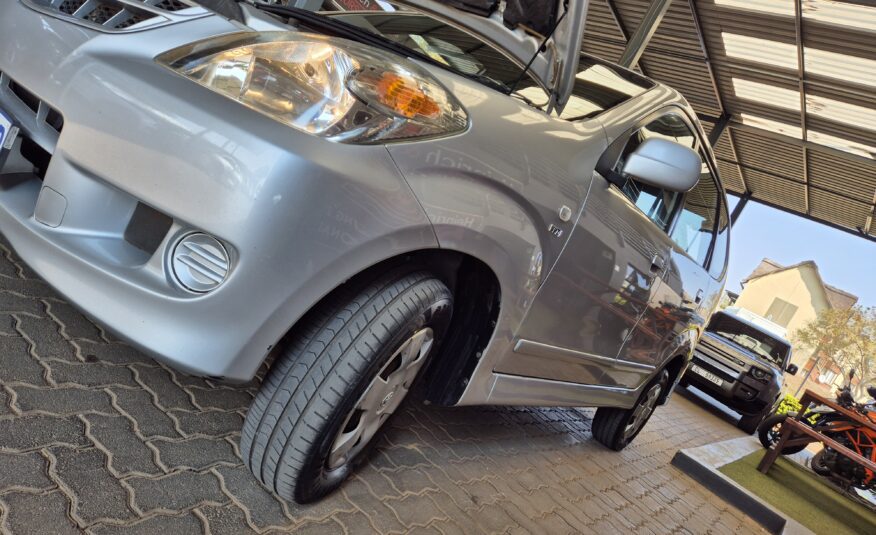 Toyota Avanza 1.5 SX