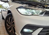 Volkswagen Polo Hatch 1.0TSI Life Auto