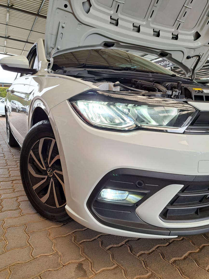 Volkswagen Polo Hatch 1.0TSI Life Auto
