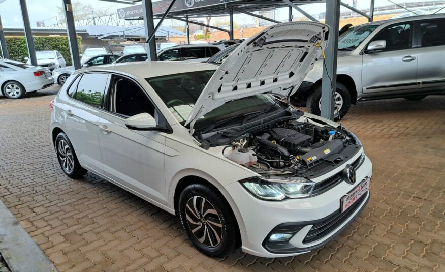 Volkswagen Polo Hatch 1.0TSI Life Auto