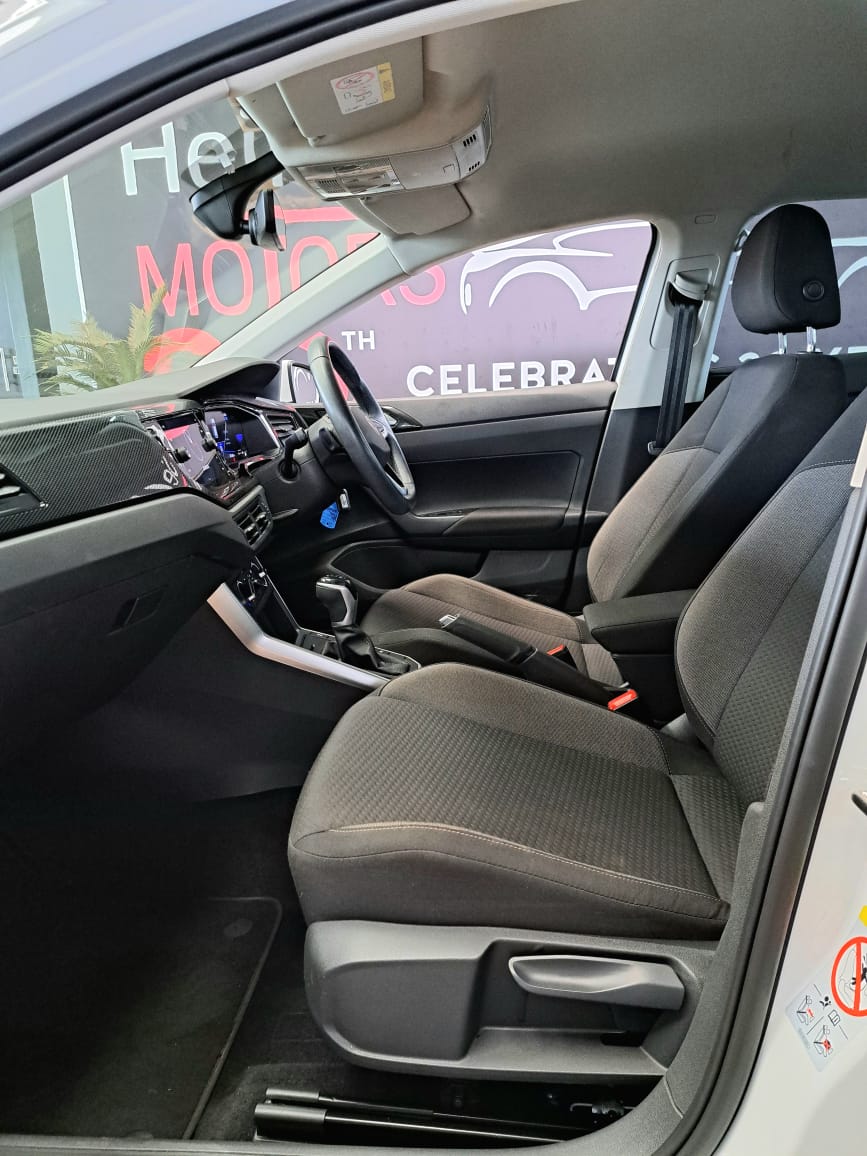 Volkswagen Polo Hatch 1.0TSI Life Auto