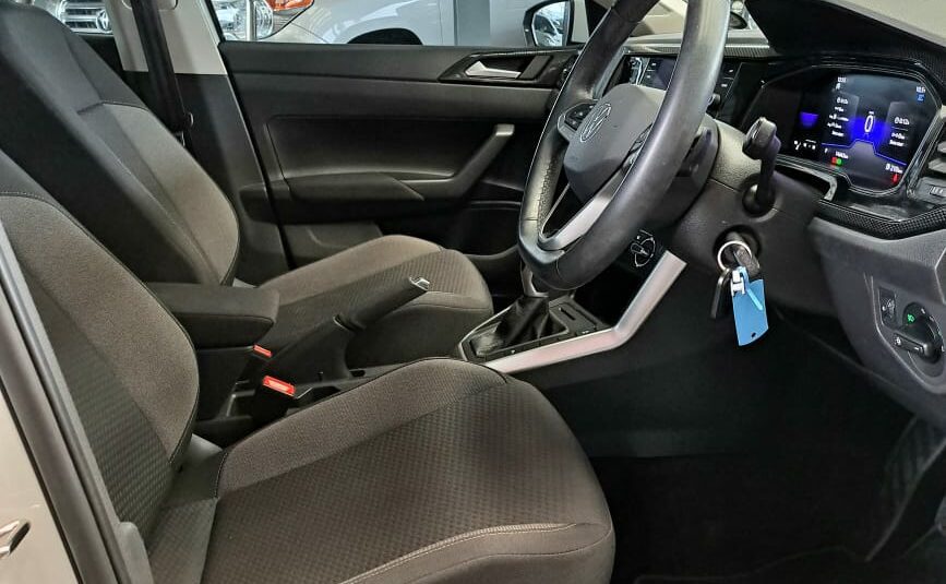 Volkswagen Polo Hatch 1.0TSI Life Auto