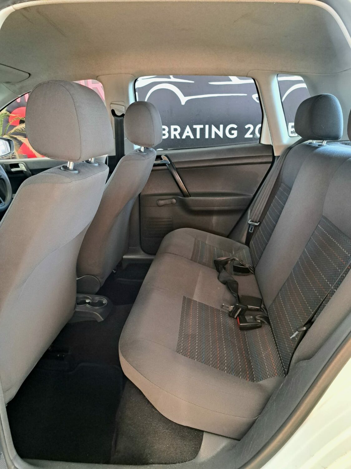 Volkswagen Polo Vivo HATCH 1.4 CONCEPTLINE