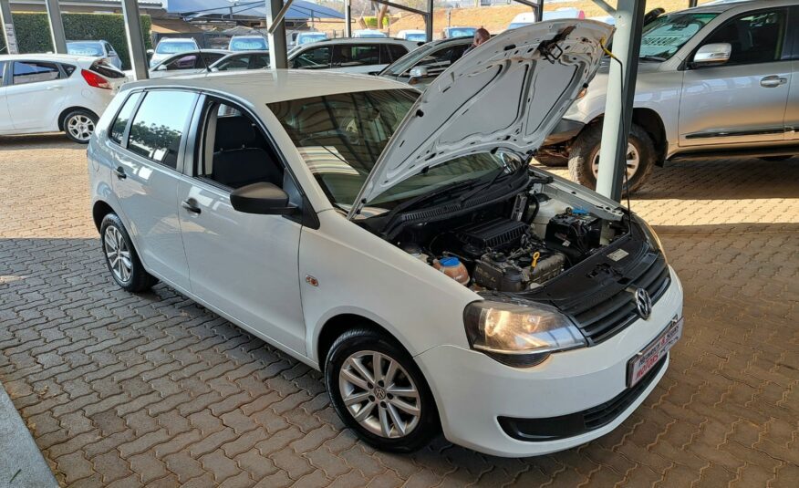 Volkswagen Polo Vivo HATCH 1.4 CONCEPTLINE
