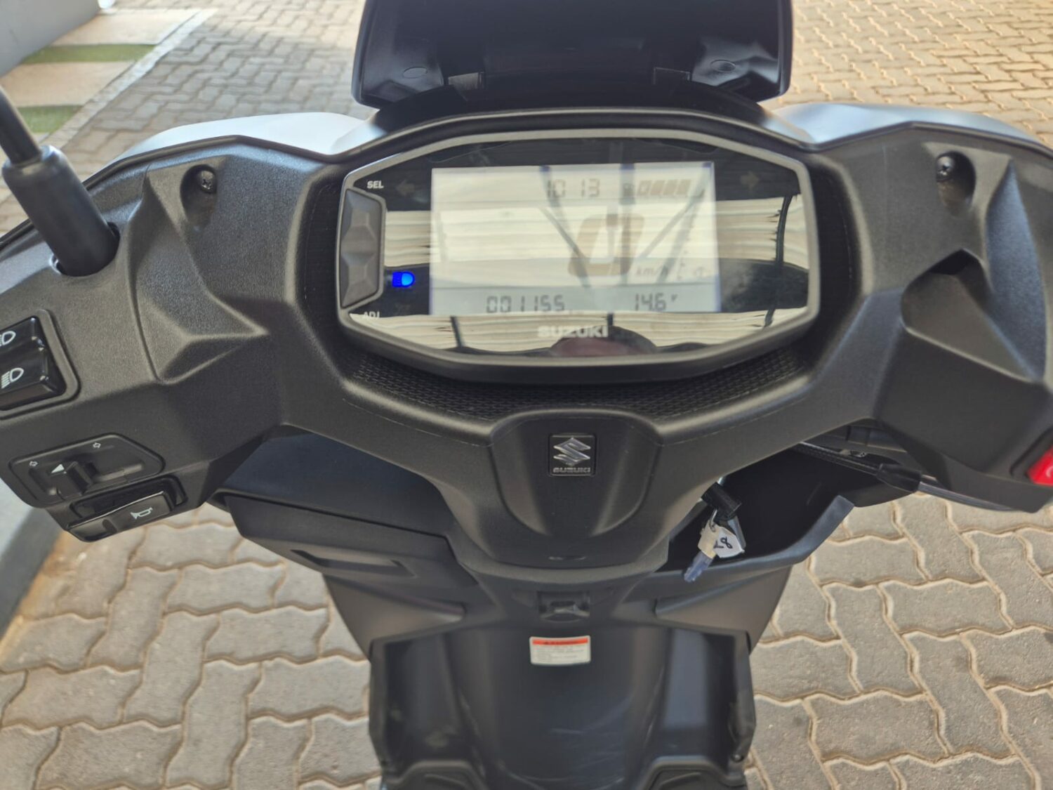Suzuki Avenis 125 Triple black