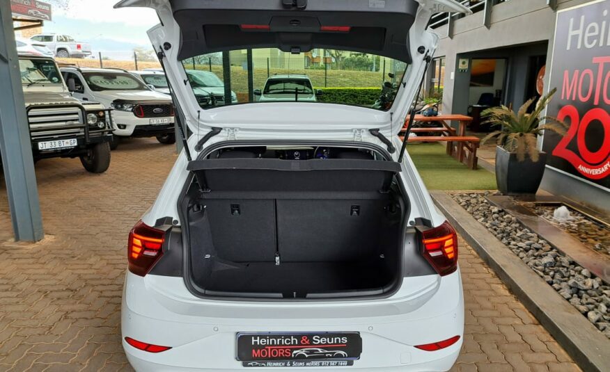 Volkswagen Polo Hatch 1.0TSI Life Auto
