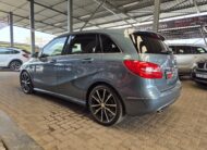 Mercedes-Benz B-Class B200CDI Auto