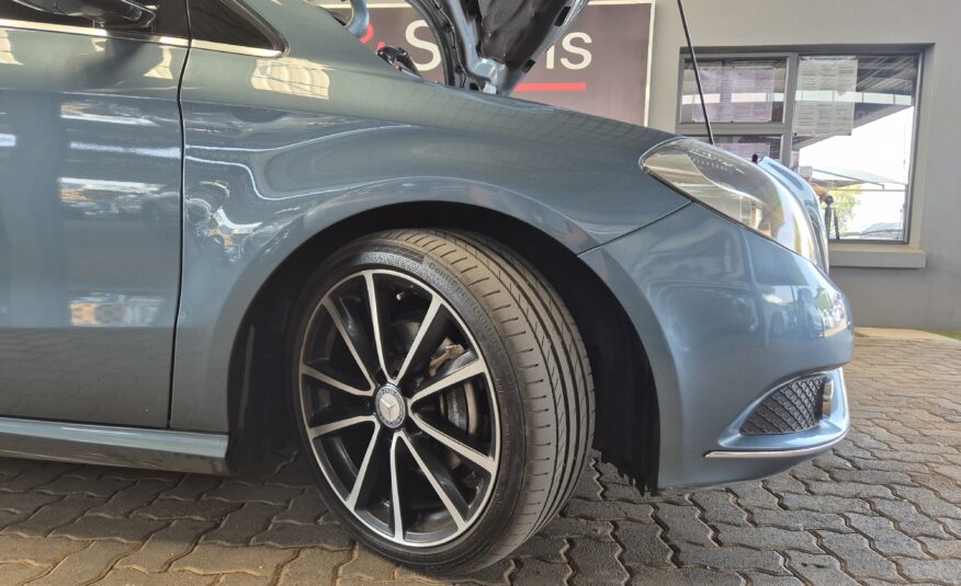 Mercedes-Benz B-Class B200CDI Auto