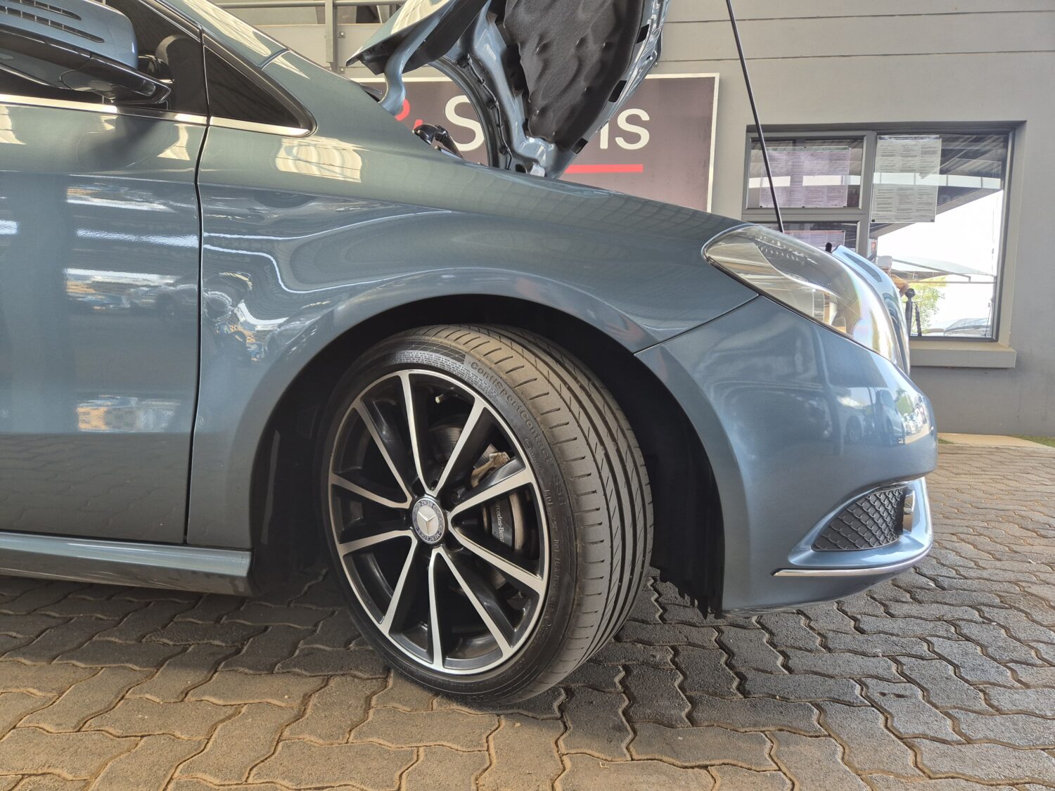 Mercedes-Benz B-Class B200CDI Auto