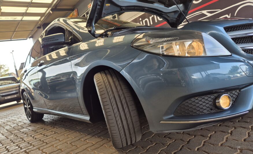 Mercedes-Benz B-Class B200CDI Auto