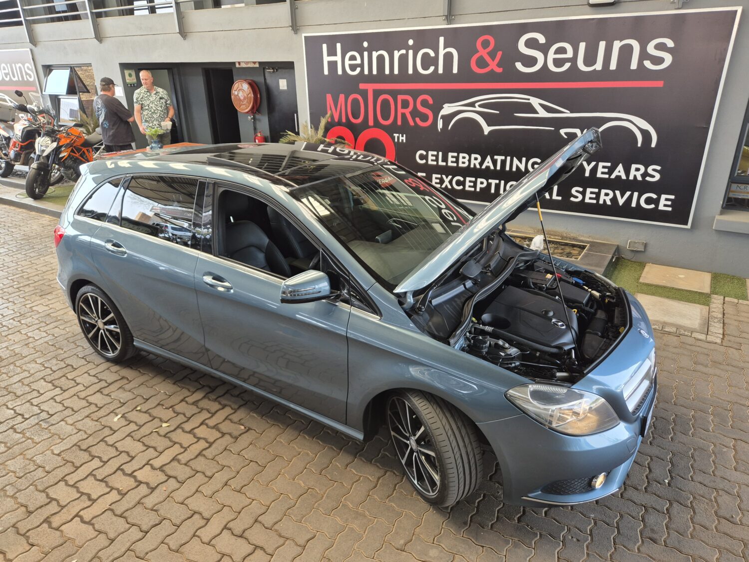 Mercedes-Benz B-Class B200CDI Auto