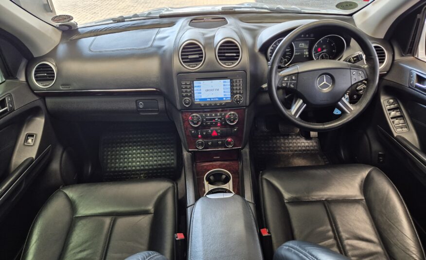 Mercedes-Benz GL GL500