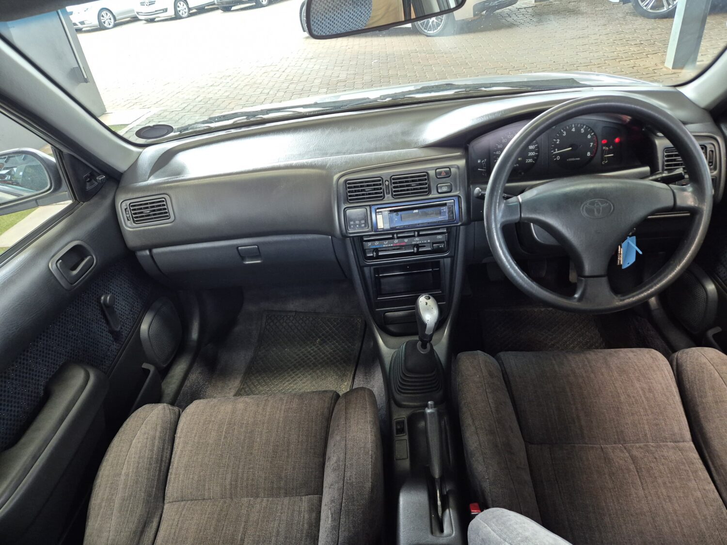 Toyota Corolla 160i GLE