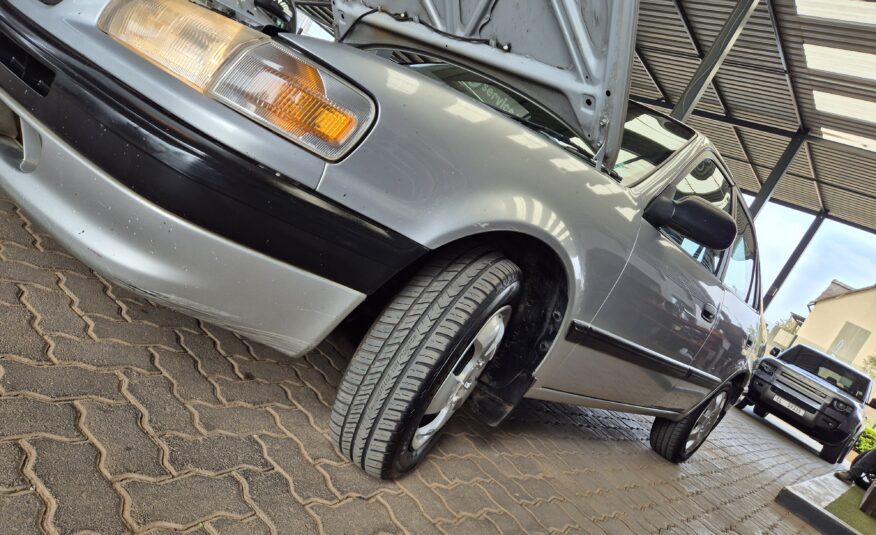Toyota Corolla 160i GLE