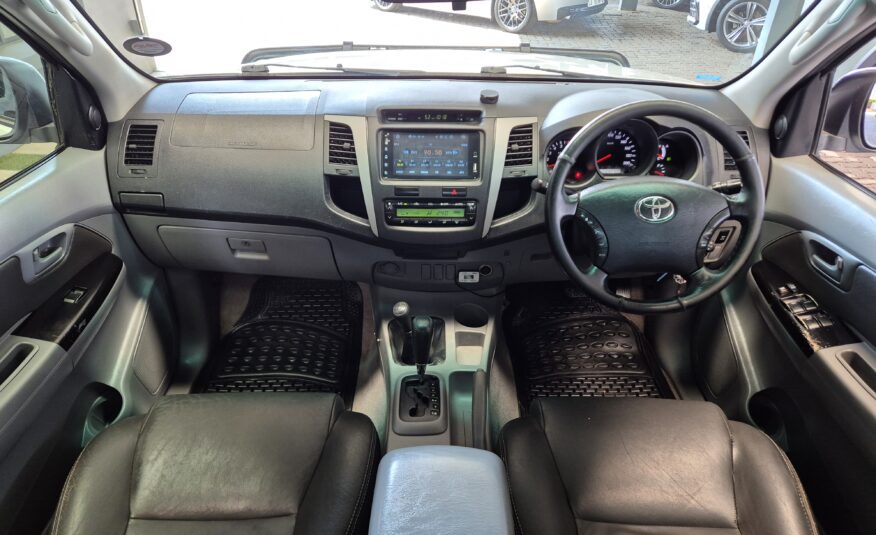 Toyota Hilux V6 4.0 Double Cab Auto 4×4 Raider