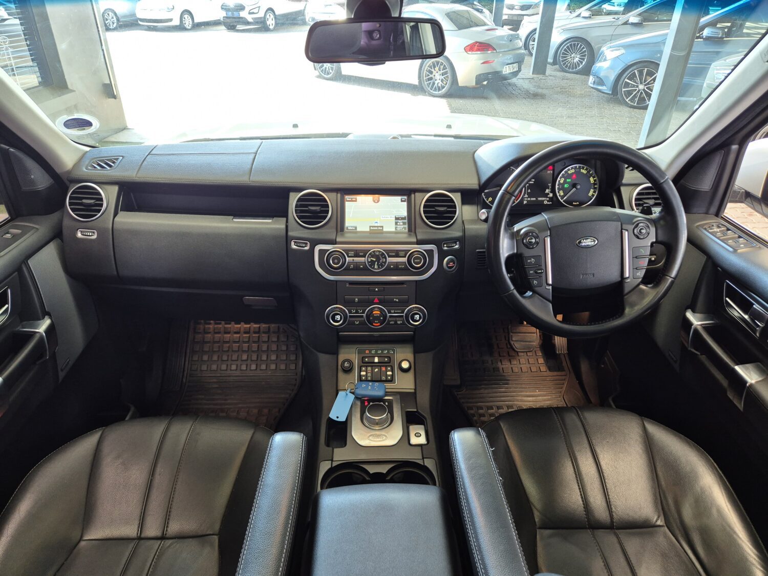 Land Rover Discovery 4 SDV6 SE Auto
