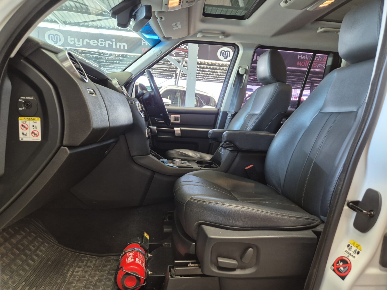 Land Rover Discovery 4 SDV6 SE Auto