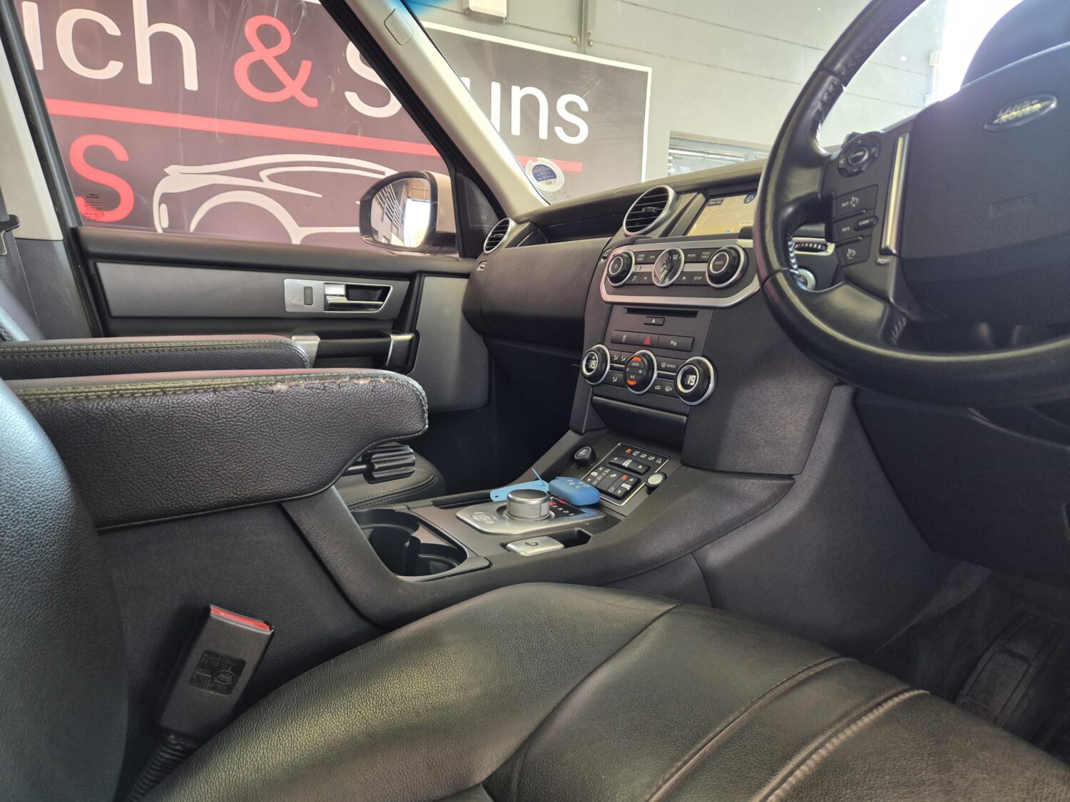 Land Rover Discovery 4 SDV6 SE Auto