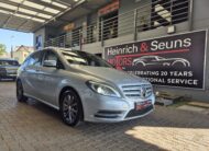 Mercedes-Benz B-Class B200 Auto